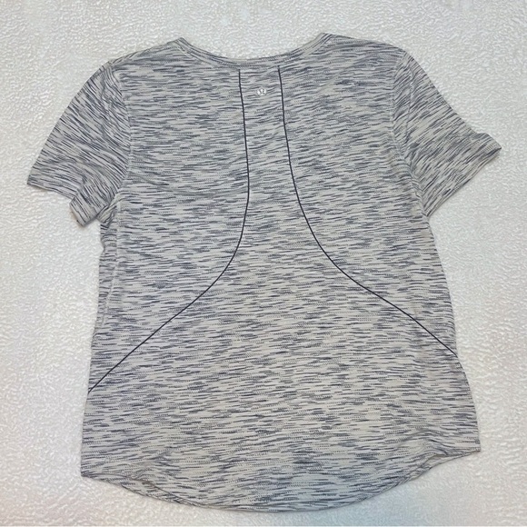 Lululemon Run It Out Tee Tiger Black White Space Dye Short Sleeve Shirt Top - Picture 2 of 6